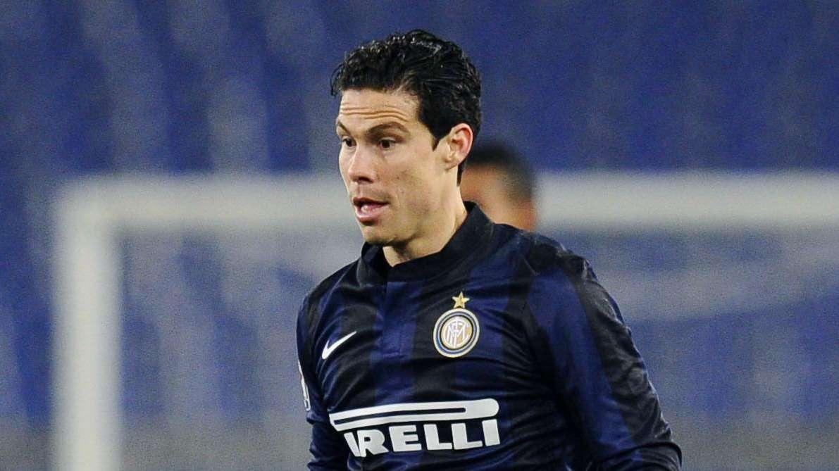 VIDEO - Magia Hernanes. Principe, che gol di tacco!