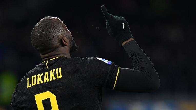 Napoli-Inter - Conte non sbaglia nulla, Lukaku è l'Imperatore. Benissimo Bastoni e De Vrij