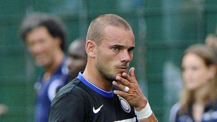 Sneijder-ManU, Gill dice: "Top-player? C'è tempo"
