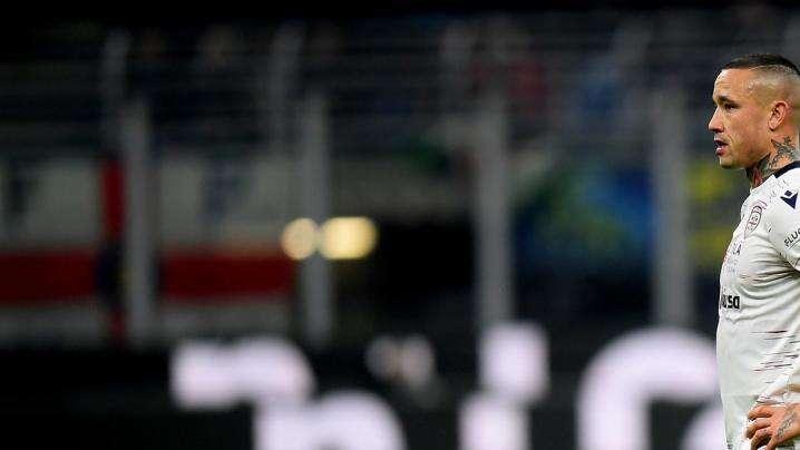 Cori per Nainggolan durante Inter-Cagliari: il Ninja ringrazia il pubblico