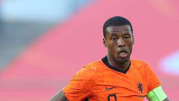Le Parisien - Wijnaldum, triennale con il Psg: superate le visite mediche
