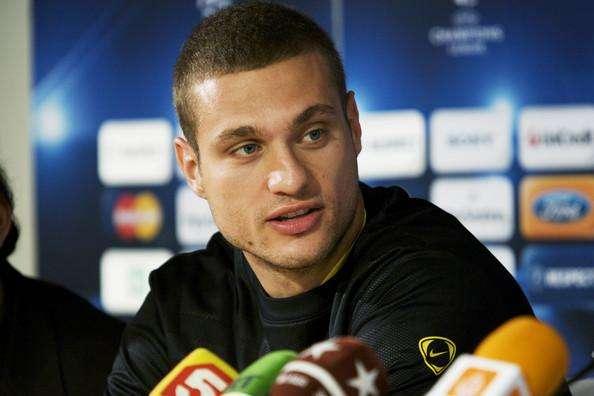 CdS - In ritiro solo doppie: Vidic con Juan, M'Vila...