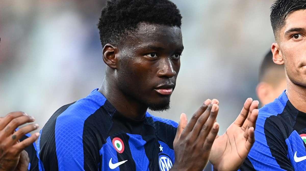 FcIN - Agoume, no a tre club italiani: vuole il Lorient. Trattativa avviata, con l'Inter va chiarito un dettaglio