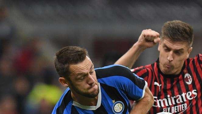 Gullit come De Roon: "In Italia si chiedono perché De Vrij non giochi con la Nazionale"