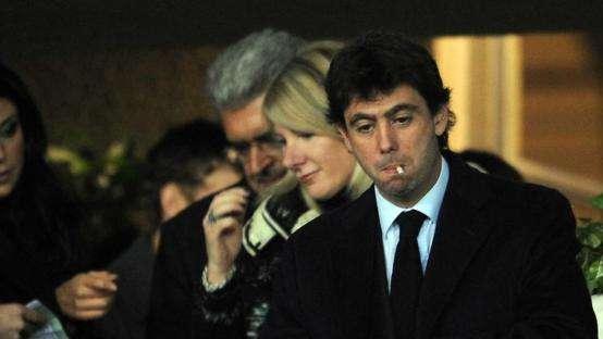 Agnelli: "Dal Coni convochino un tavolo". Petrucci: "Sarà fatto"