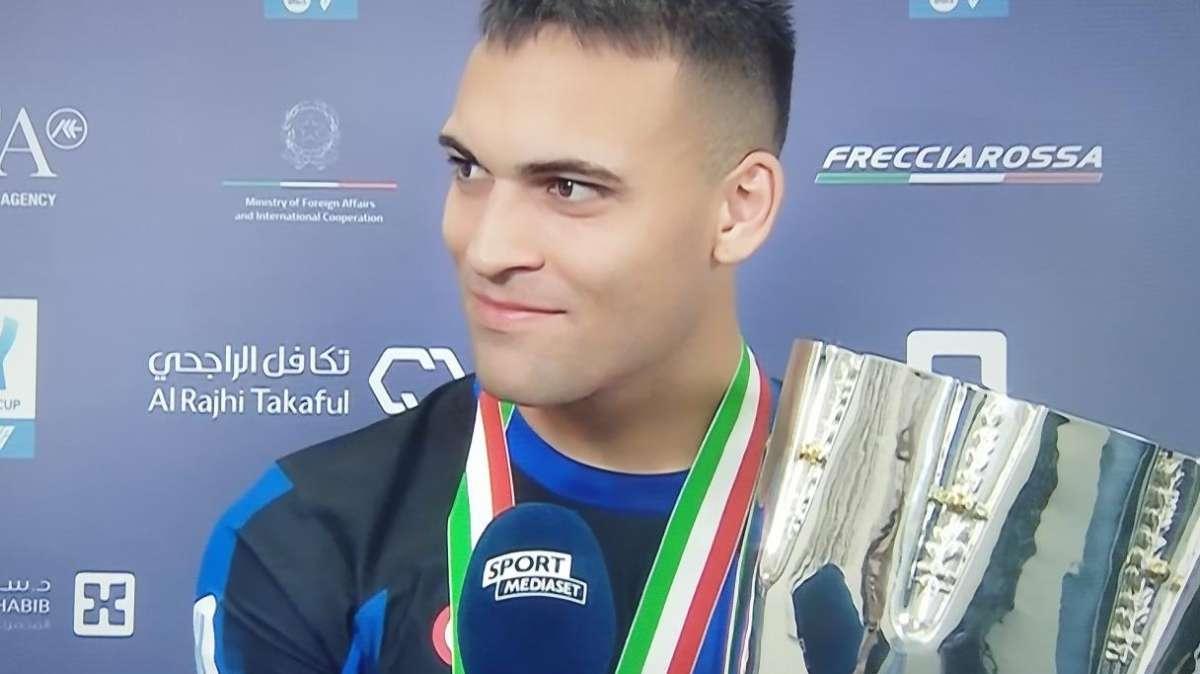 VIDEO - L'Inter spoilera il rinnovo di Lautaro ai tifosi: "Secondo noi sarete mooooolto contenti a breve..."
