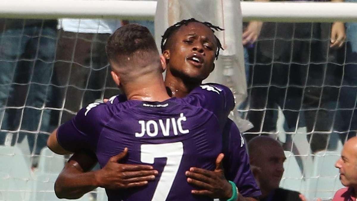 Al Franchi è 1-1 tra Fiorentina e Juventus: Kouame risponde a Milik, Perin para un rigore a Jovic