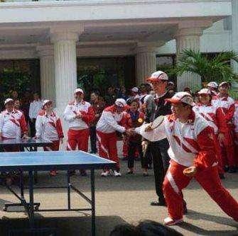 Giacarta, match di ping-pong presidenziale per Thohir