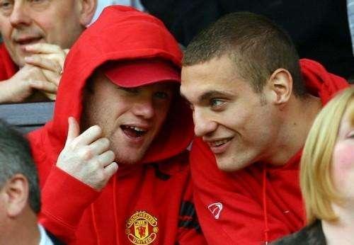 Rooney: "Capitano dopo Vidic? Decide Van Gaal"