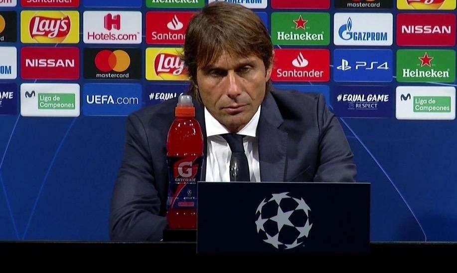 Conte in conferenza: "Gli arbitri devono essere intelligenti a non rovinare le partite. Risultato psicologicamente pesante"