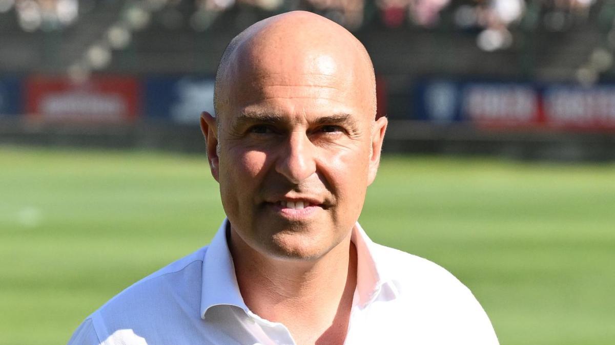 Giulini: "Esposito il giocatore del Cagliari più vicino a una convocazione in Nazionale"