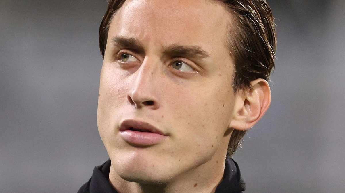 Edoardo Bove lascia l'ospedale Careggi: il giocatore è stato dimesso in giornata