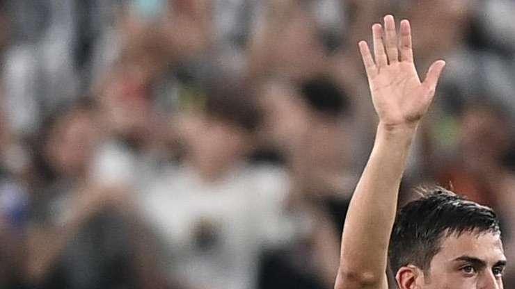 La Juve pareggia e saluta Dybala: sostituito all'80', abbraccio collettivo dei compagni