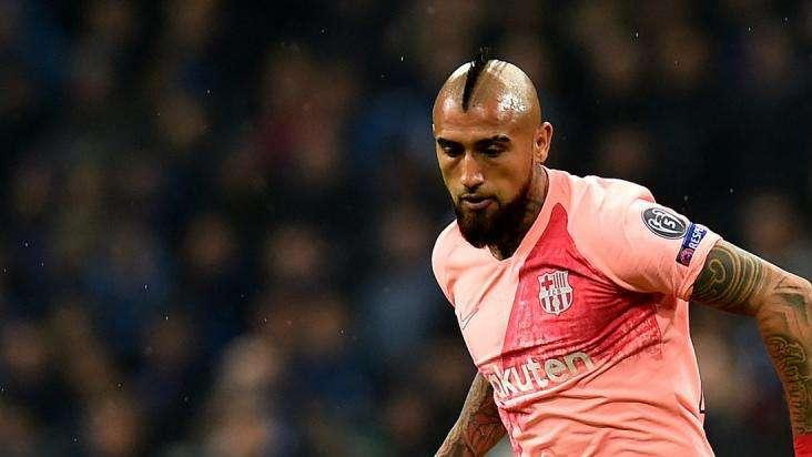 TS - Colpo a centrocampo: Conte spinge per Vidal, ma occhio alle sorprese 