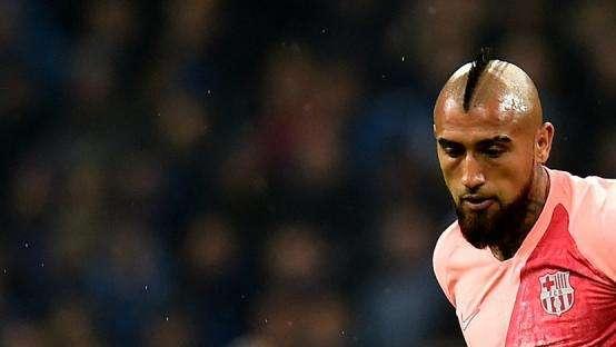 La Repubblica - Niente prestito: se l'Inter vuole Vidal dovrà pagarlo. Il Barcellona guarda con interesse a tre nerazzurri