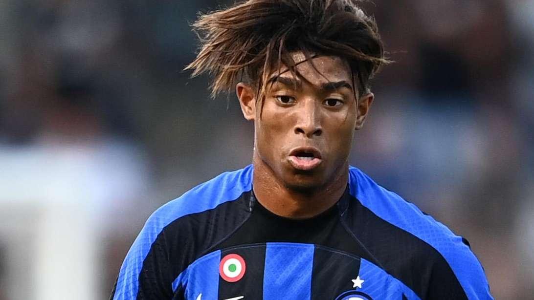 UFFICIALE - Salcedo torna al Genoa: il comunicato del club ligure