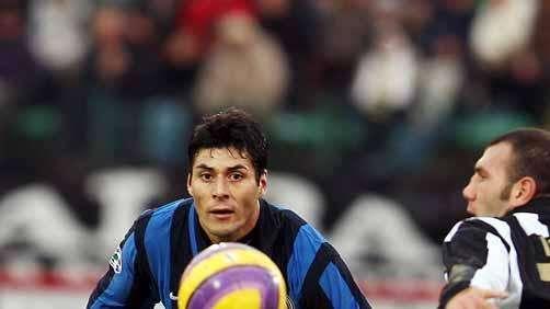 VIDEO - TANTI AUGURI A... - Julio Cruz, il castiga-Juve