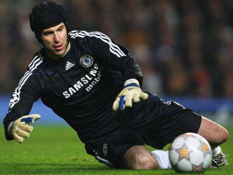 Piovono brutte news: Cech probabile titolare martedì!