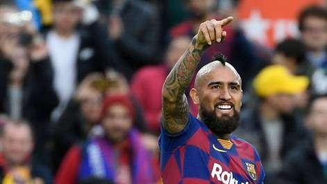 Vidal rompe col Barcellona e aspetta l'Inter: telefonata a Conte, accordo con i nerazzurri. Resta un solo nodo