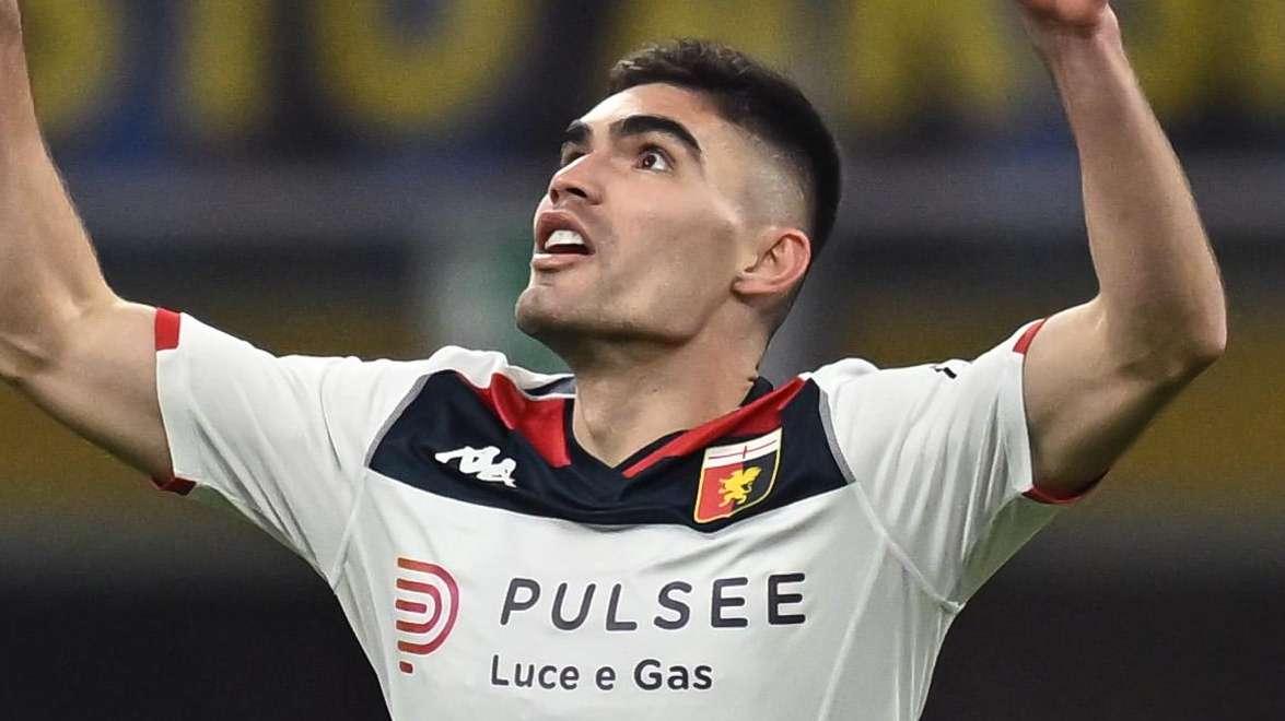 TS - Il Genoa blinda Vasquez, l'Inter continua a pensare Kiwior dell'Arsenal