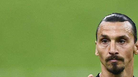 Milan, Ibrahimovic positivo al Covid-19: giocatore messo prontamente in quarantena 