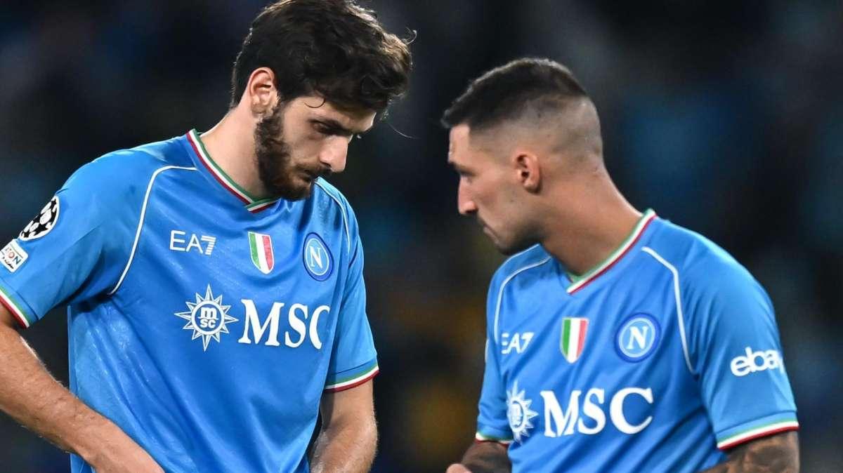 UFFICIALE - Doppia tegola per Conte: Kvaratskhelia e Politano saltano la trasferta di Firenze. La nota del Napoli