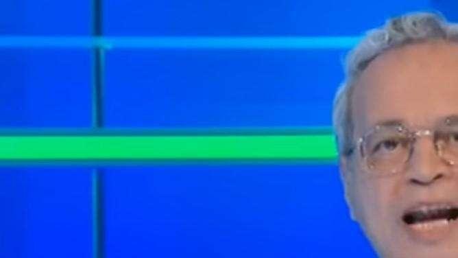 Mentana: "Un squadra 'benvoluta' dal VAR non subisce rigore al 99esimo per il VAR". Poi un appello a DAZN