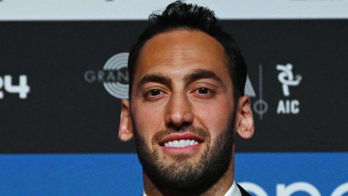 CdS - Calhanoglu forse in panchina già a Venezia. Certo un doppio ritorno