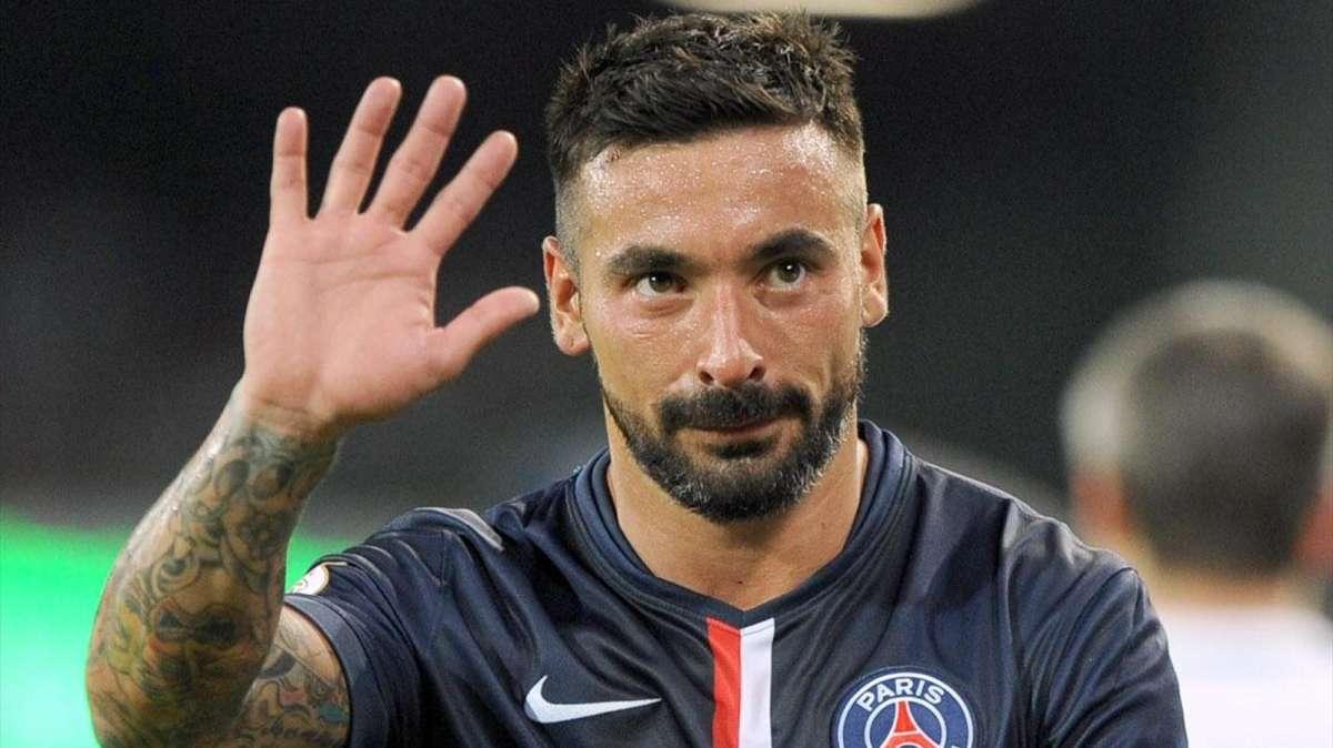 Comunicato PSG: "Lavezzi resta ad allenarsi a Parigi"