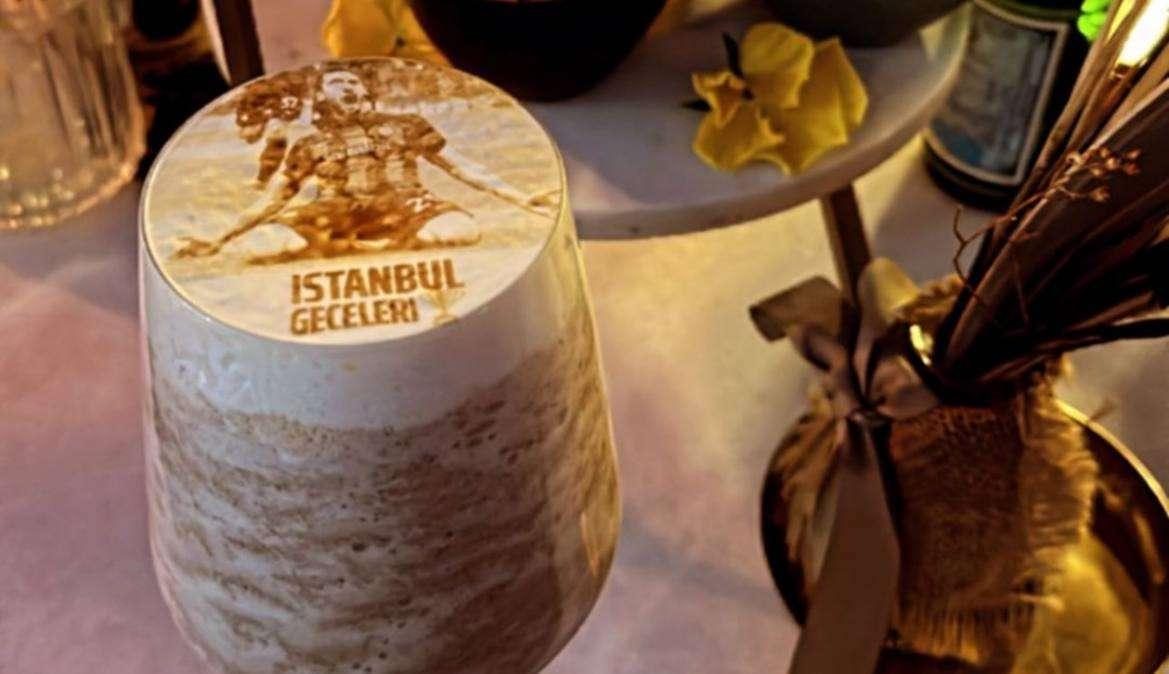 Relax in Germania per Calhanoglu prima del gran finale: cappuccino "artistico" ispirato alla finale di Champions