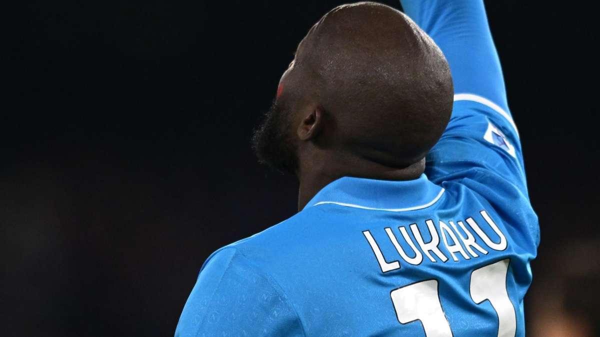 Stavolta Lukaku non perdona: il belga punisce la Roma e riporta il Napoli in vetta