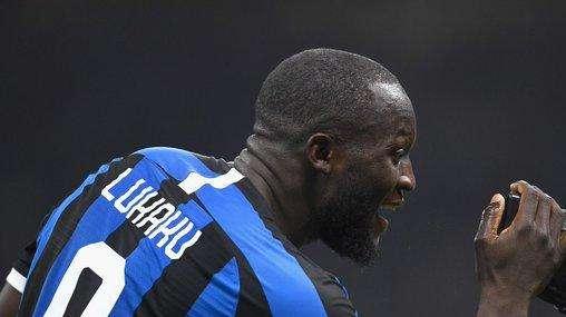 Lukaku gol ed esultanza al bacio per la mamma: "L'unica donna che conta sulla terra"