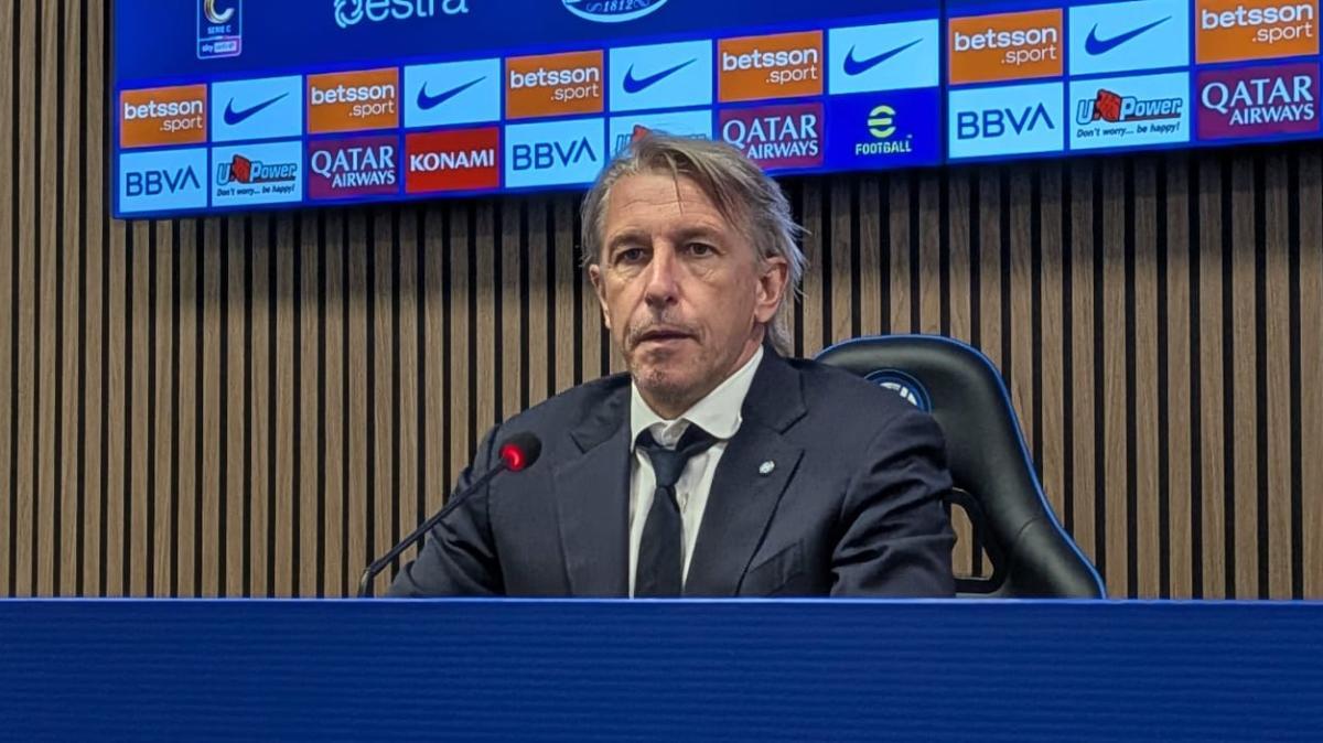Vecchi in conferenza: "Questo gruppo ci mette l'anima, gli errori sono errori di inesperienza"