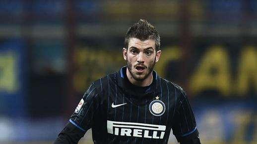 Tegola per l'Inter, Santon lascia il ritiro nerazzurro: attacco influenzale