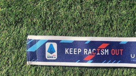 Serie A 2020/21, la fascia da capitano della prima giornata: messaggio Keep Racism Out contro il razzismo