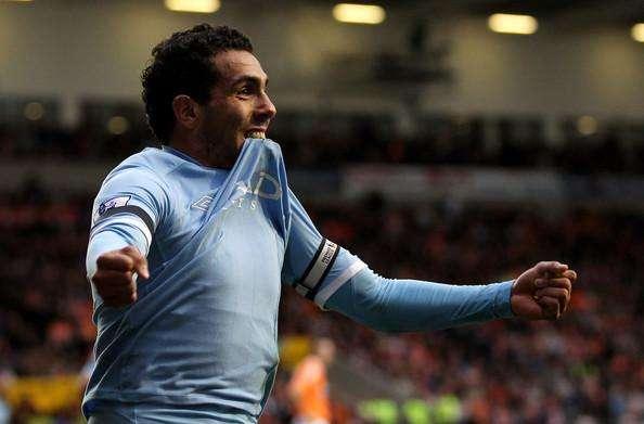 Tévez per 25 milioni più bonus: il City dice sì all'Inter. E Galliani...
