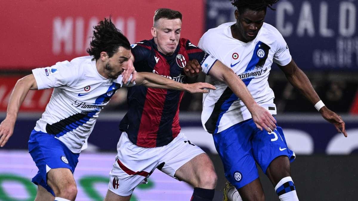 I cambi gioco di Bastoni, le posizioni di Ferguson, i 2 contro 3 in fascia grazie all'aiuto delle mezzali nerazzurre nella ripresa 