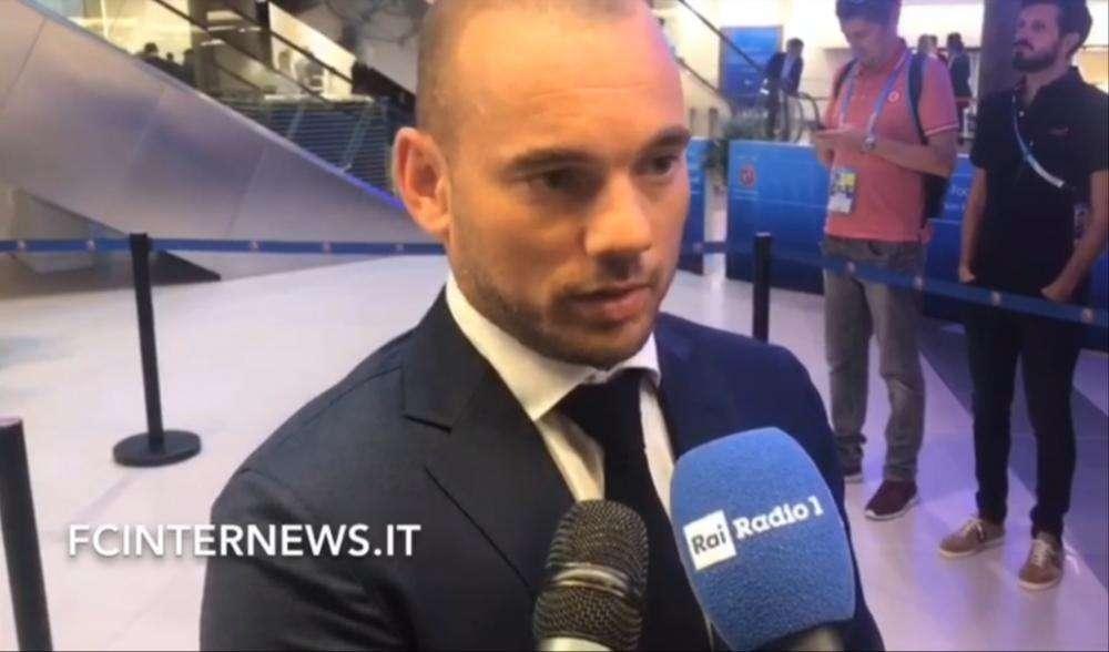 Sneijder, via da un destino pericoloso: "Da ragazzo sarei potuto entrare in ambienti criminali"