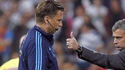 Mou crolla: "Nel calcio zero memoria. L'esonero..."