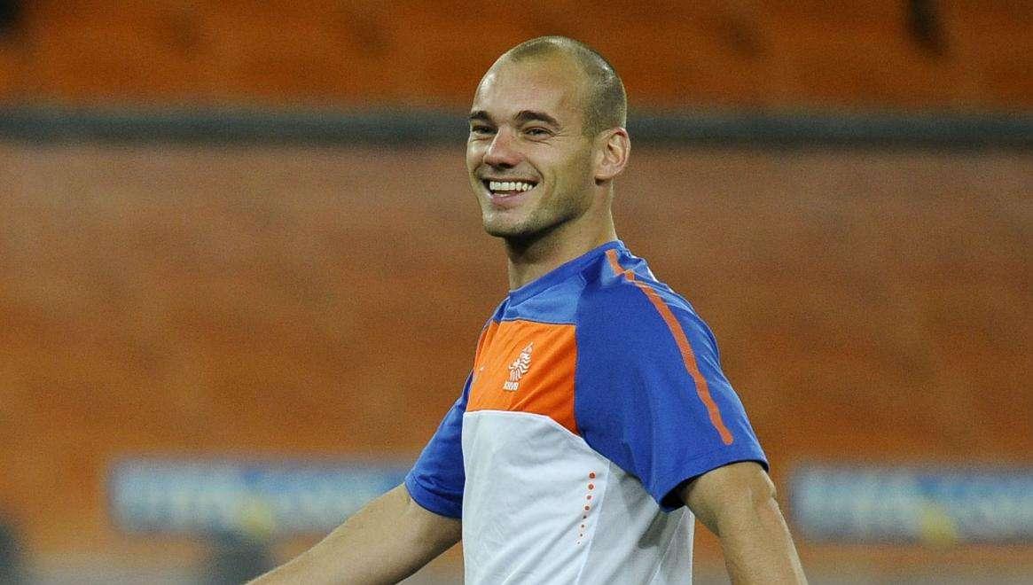 Sneijder è pronto: "Contro la Roma ci sarò. A Balotelli auguro il meglio"