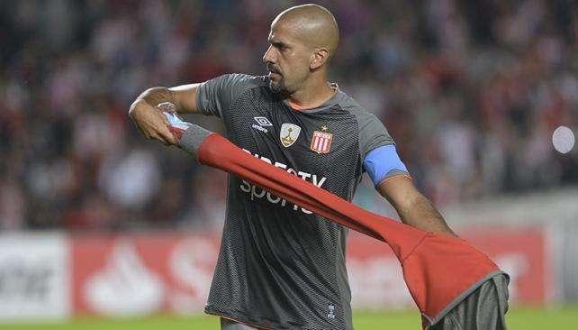 Copa Libertadores, record Veron: in campo a 42 anni