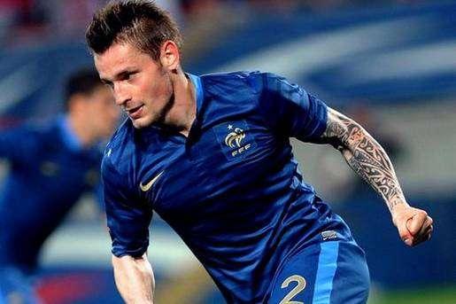Sky - L'Inter continua a seguire Debuchy. In estate...
