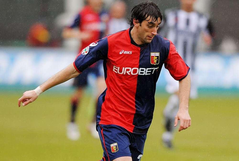 Preziosi apre le porte per Milito