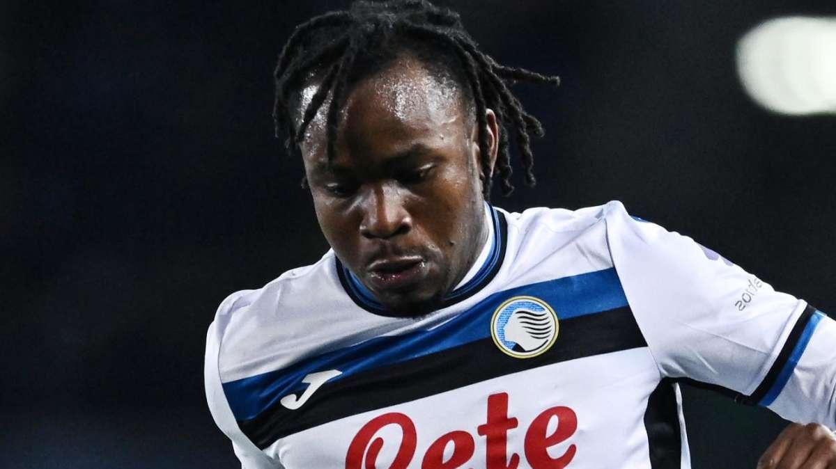 Corriere Bergamo - Lookman, l'armadietto è ancora pieno. Nessun provvedimento dall'Atalanta, ma...