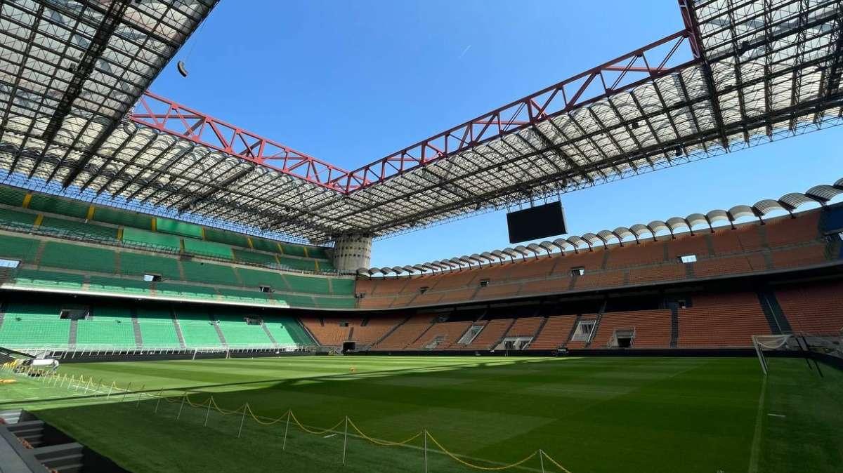 Milan-Fiorentina, la Questura di Milano annulla i biglietti del settore ospiti: nuova vendita per i tifosi viola