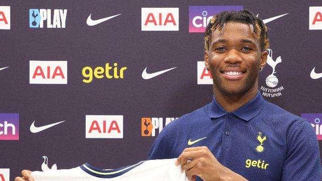 UFFICIALE - Udogie sbarca al Tottenham e firma fino al 2027. Finirà la stagione in prestito all'Udinese