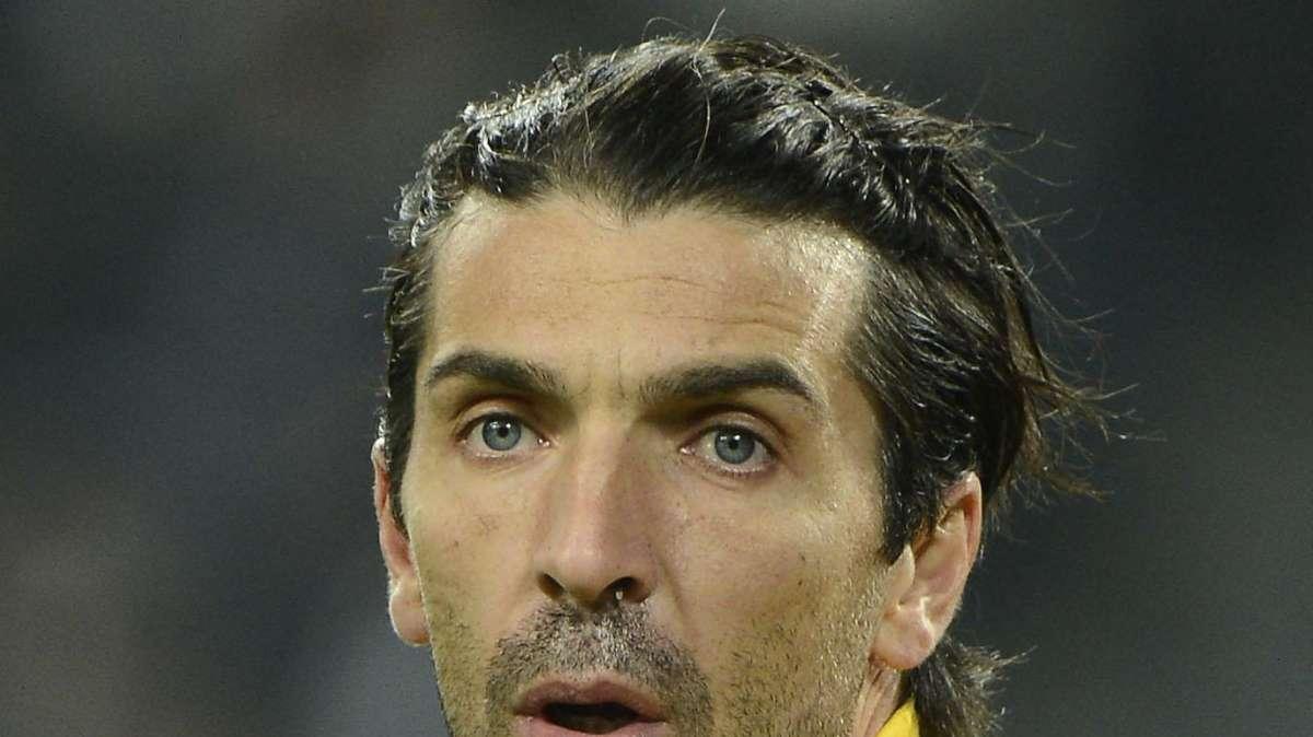 Buffon e la sterzata della Juve: "Tra Inter e Milan..."