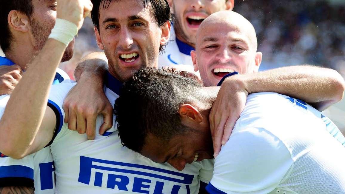 Preview Fiorentina-Inter - Hernanes c'è, Samuel e Milito pure. Svolta Guarin?