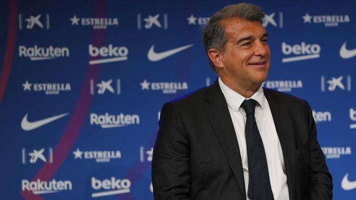 Emerson Royal via dal Barça? Laporta detta la linea: "Se ci sono entrate, ci devono essere delle uscite"