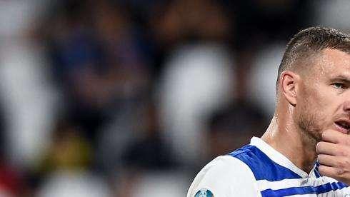 Dzeko-Inter, incontro in corso tra Martina e Petrachi a Milano